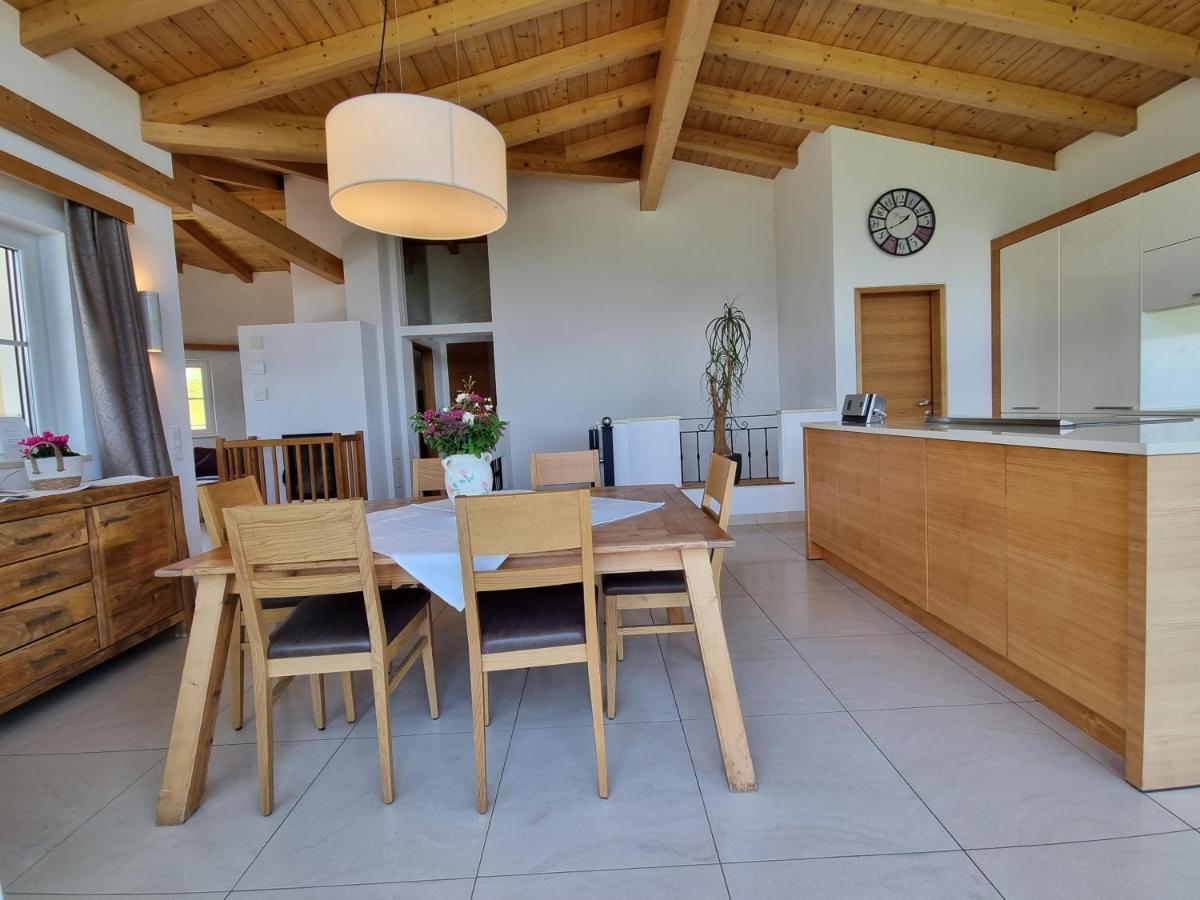 Appartment Schwarzenauer Mutters Exteriör bild