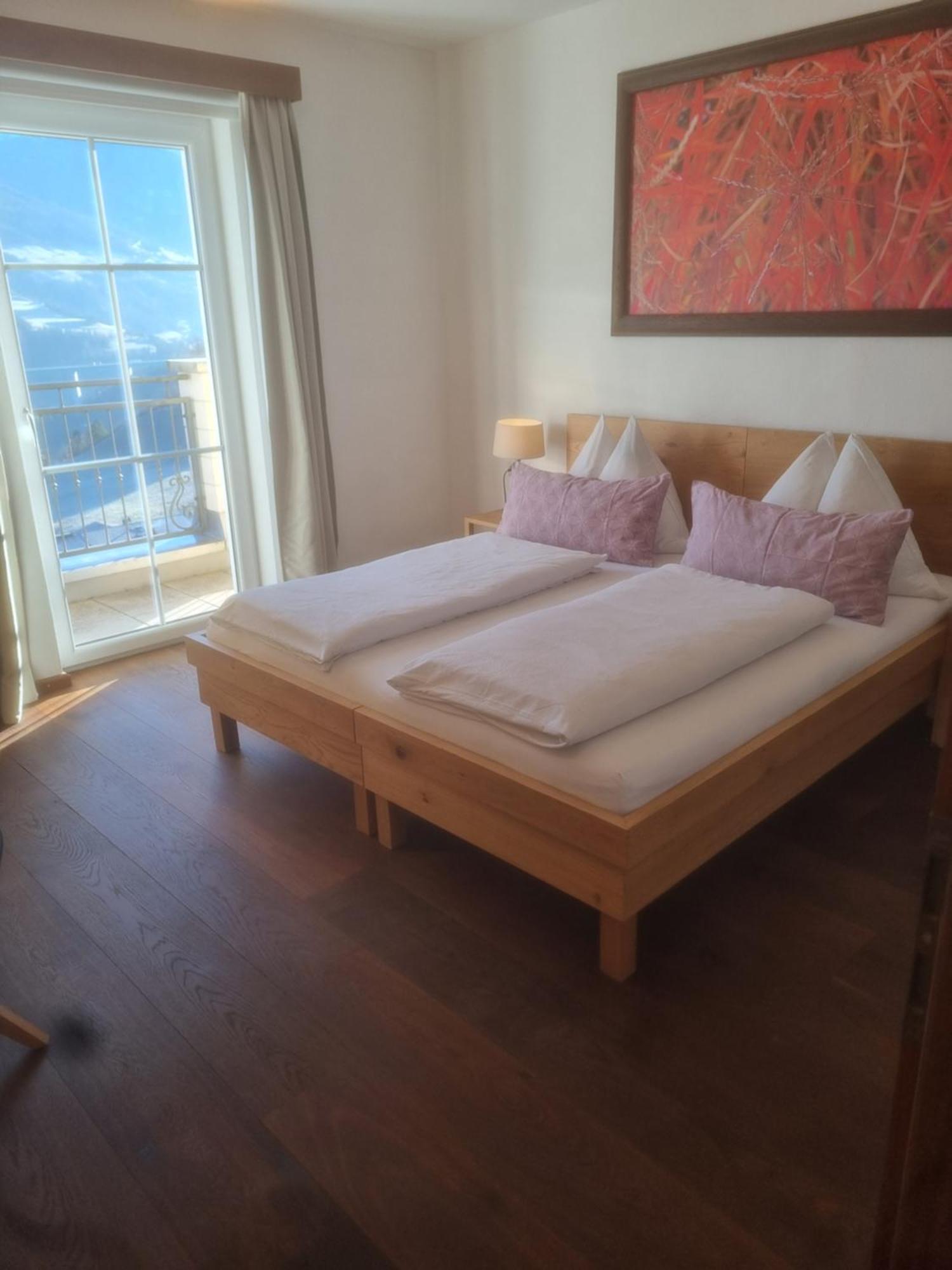 Appartment Schwarzenauer Mutters Exteriör bild